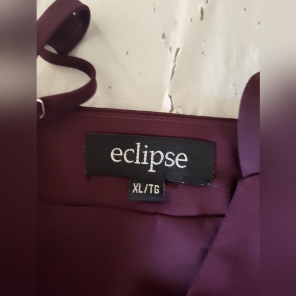 Elegant Burgundy Women's Tank Top, Size XL - Picture 5 of 5